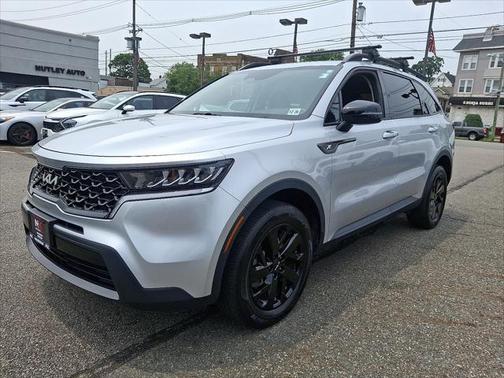 2022 Kia Sorento S