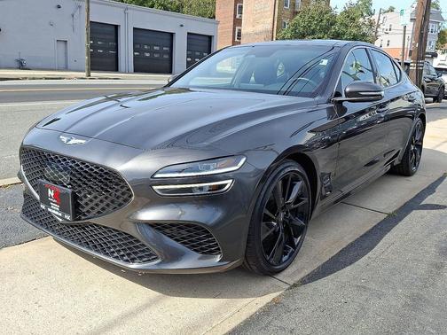 2023 Genesis G70 2.0T AWD