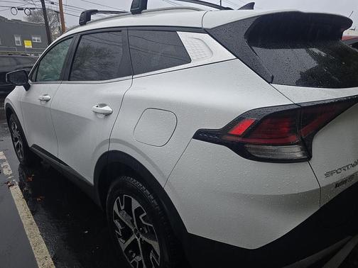 2023 Kia Sportage EX