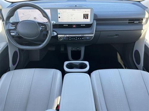 2022 Hyundai IONIQ 5 SEL