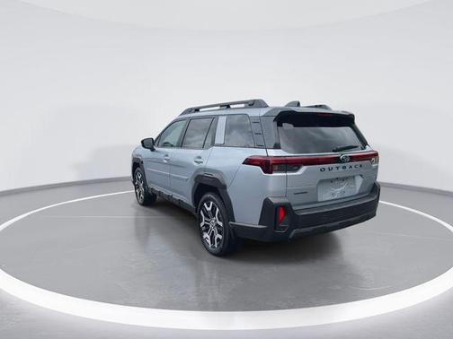 Ice Silver Metallic 2026 Subaru Outback Touring XT
