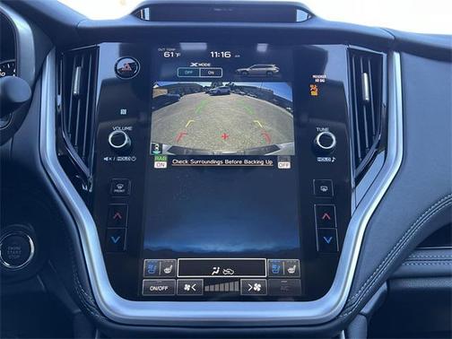 2025 Subaru Outback Touring XT
