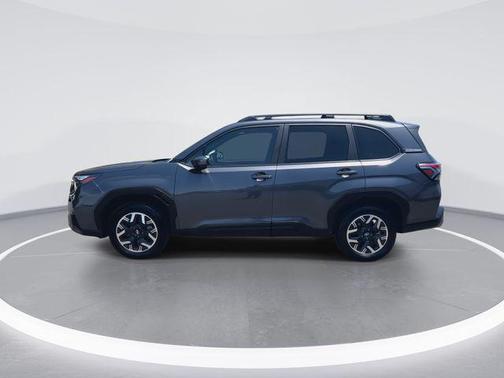Magnetite Gray Metallic 2025 Subaru Forester Premium