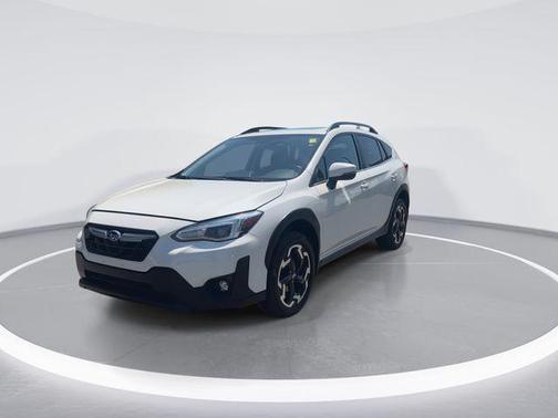 Crystal White Pearl 2021 Subaru Crosstrek Limited