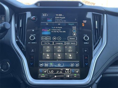 2025 Subaru Outback Touring XT