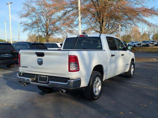 Bright White Clearcoat 2023 RAM 1500 Big Horn/Lone Star