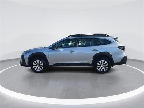 2025 Subaru Outback Base