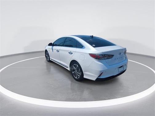 2018 Hyundai SONATA Hybrid Limited