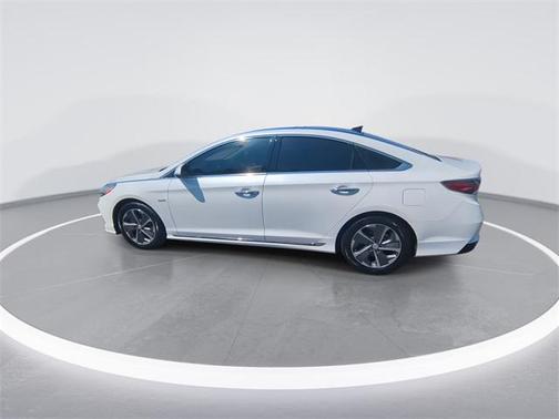 2018 Hyundai SONATA Hybrid Limited