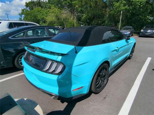 2022 Ford Mustang EcoBoost Premium