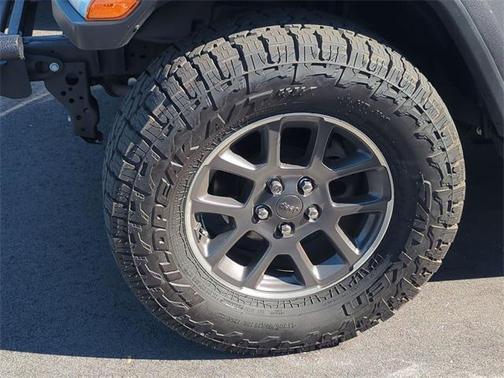 2021 Jeep Gladiator Overland