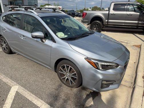 Ice Silver Metallic 2019 Subaru Impreza 2.0i Limited