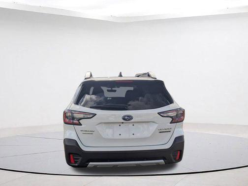 2022 Subaru Outback Touring XT