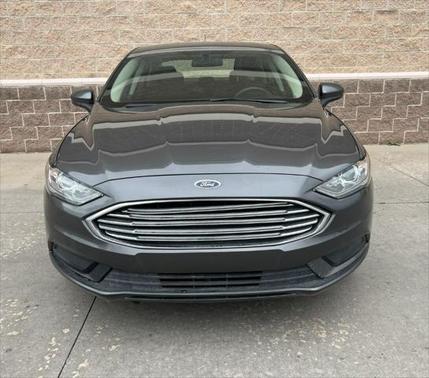 Photo 1 of 15 of 2018 Ford Fusion Hybrid SE