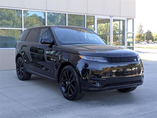 2025 Land Rover Range Rover Sport SE