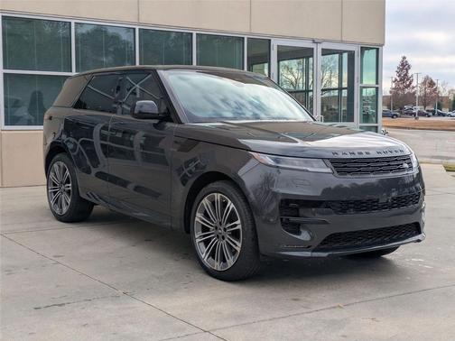 2025 Land Rover Range Rover Sport SE