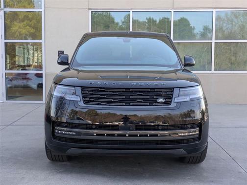 2026 Land Rover Range Rover P400 SE