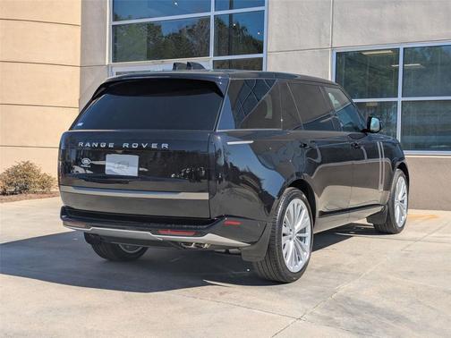 2025 Land Rover Range Rover P530 Autobiography