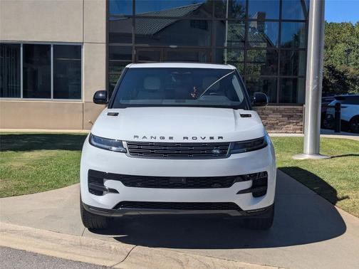 2025 Land Rover Range Rover Sport SE
