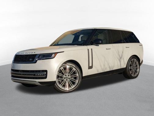 2025 Land Rover Range Rover P530 SE