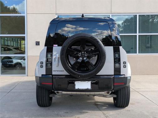 2026 Land Rover Defender S