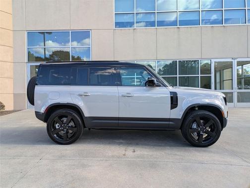 2026 Land Rover Defender S