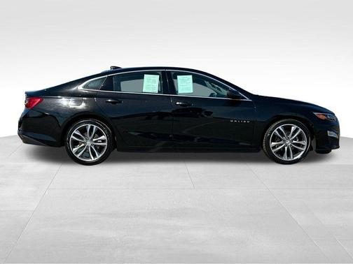 Mosaic Black Metallic 2023 Chevrolet Malibu LT