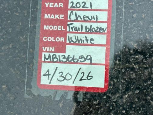 Summit White 2021 Chevrolet Trailblazer LT