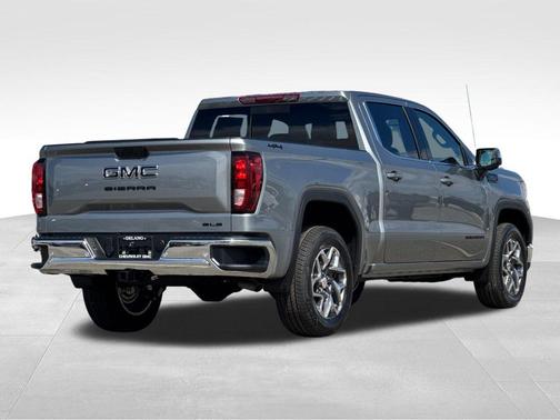Sterling 2026 GMC Sierra 1500 SLE