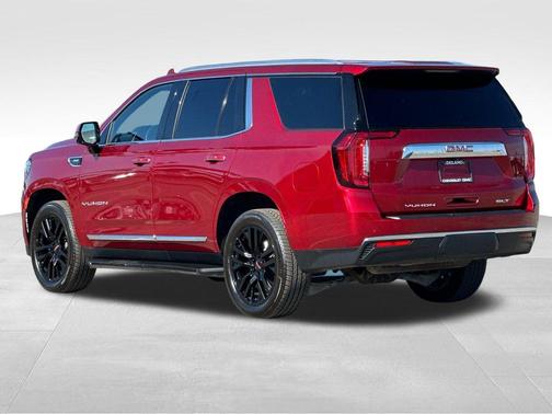 Volcanic Red 2023 GMC Yukon SLT