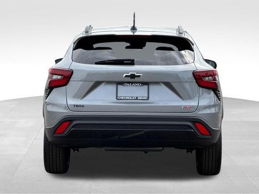 Sterling Gray Metallic 2026 Chevrolet Trax 2RS