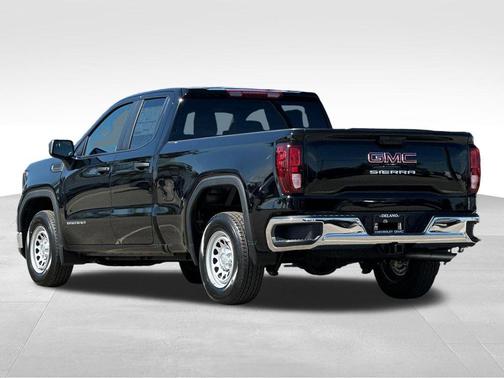 Onyx Black 2026 GMC Sierra 1500 Pro