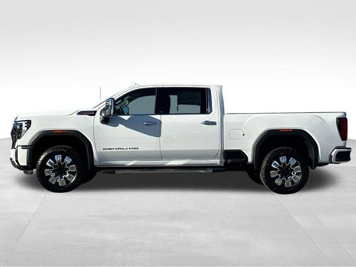 Summit White 2026 GMC Sierra 2500 Denali