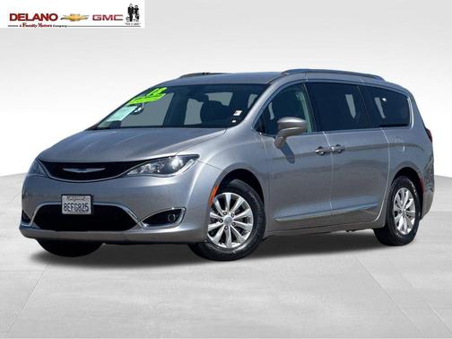 Billet Silver Metallic 2018 Chrysler Pacifica Touring-L Plus