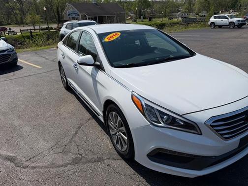 Quartz White Pearl 2016 Hyundai SONATA Sport