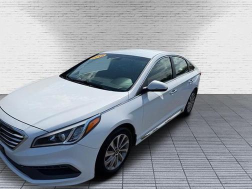 Quartz White Pearl 2016 Hyundai SONATA Sport