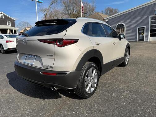 Platinum Quartz Metallic 2023 Mazda CX-30 2.5 S Select Package