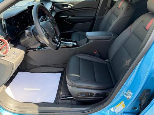 2025 Chevrolet Trax FWD 2RS