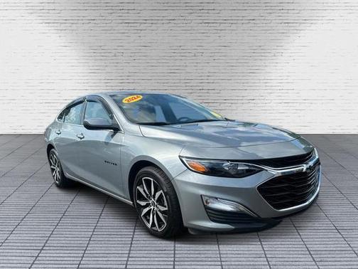 2024 Chevrolet Malibu FWD RS