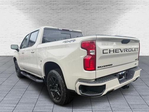 White Sands 2026 Chevrolet Silverado 1500 RST