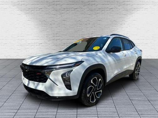 2025 Chevrolet Trax FWD 2RS