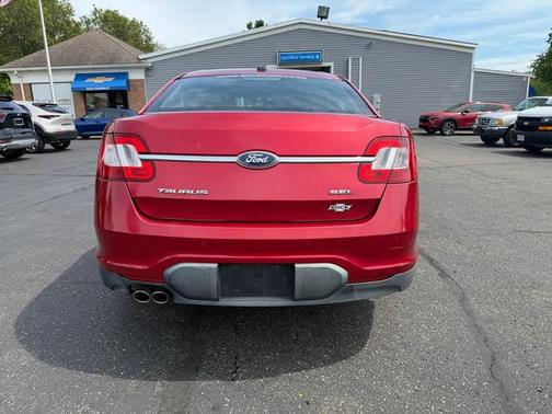 RED 2011 Ford Taurus SEL