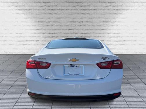 Summit White 2023 Chevrolet Malibu FWD 1LT