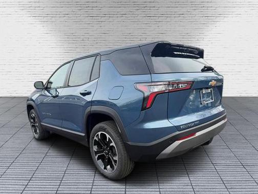 Lakeshore Blue Metallic 2026 Chevrolet Equinox 1LT