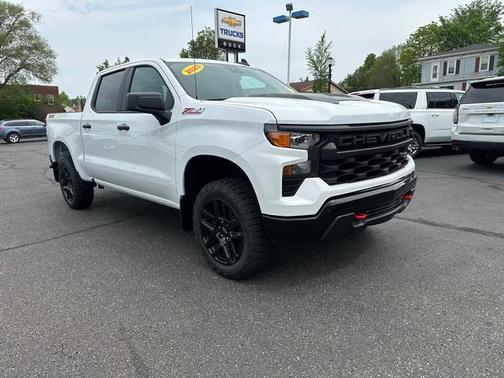 2025 Chevrolet Silverado 1500 Custom Trail Boss