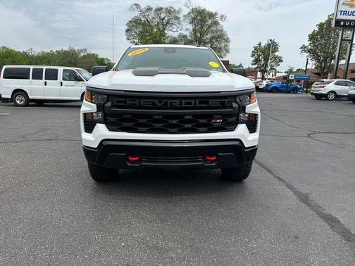 2025 Chevrolet Silverado 1500 Custom Trail Boss