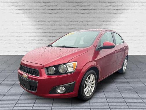 RED 2014 Chevrolet Sonic LT
