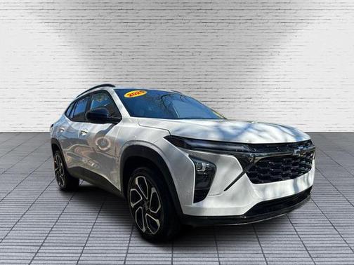 2025 Chevrolet Trax FWD 2RS
