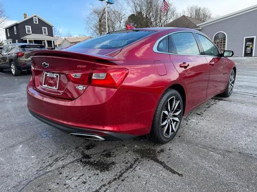 2021 Chevrolet Malibu FWD RS