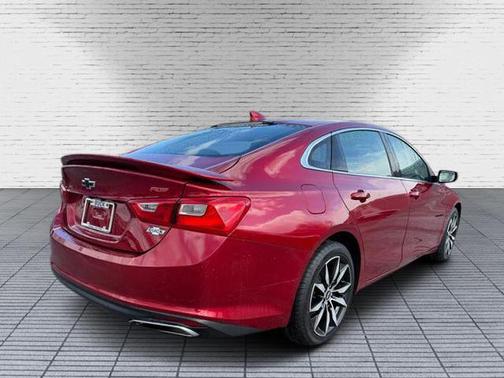 2021 Chevrolet Malibu FWD RS